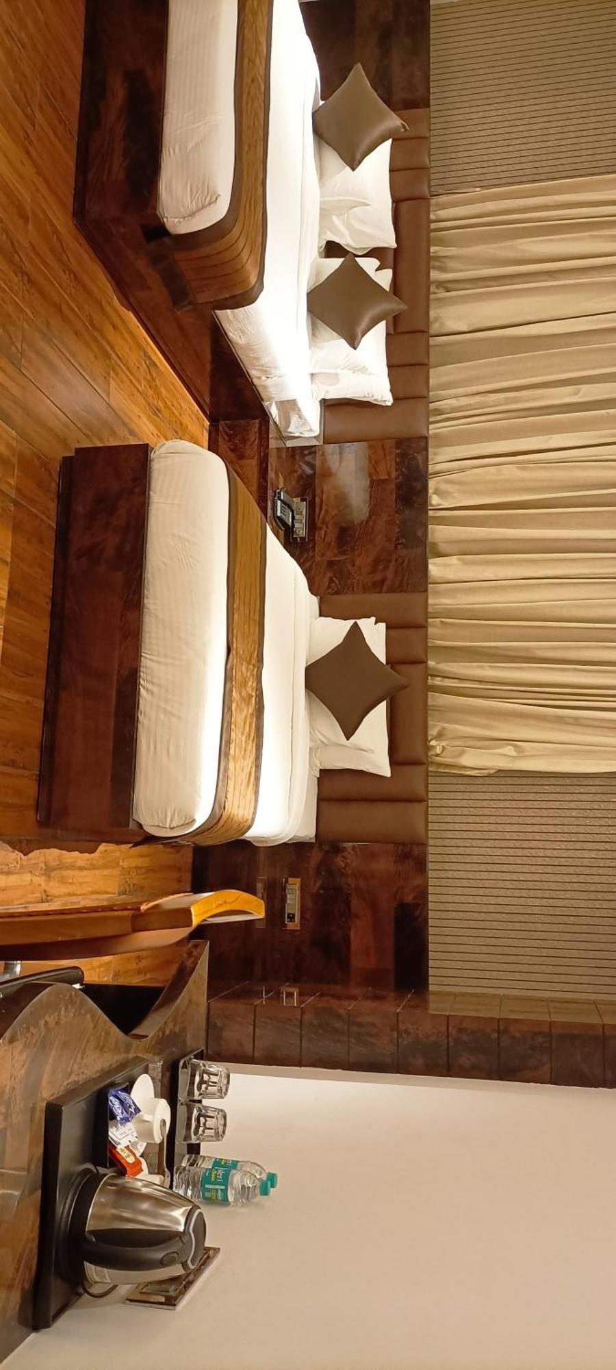 Hotel Suncity Palace Katihar Bagian luar foto