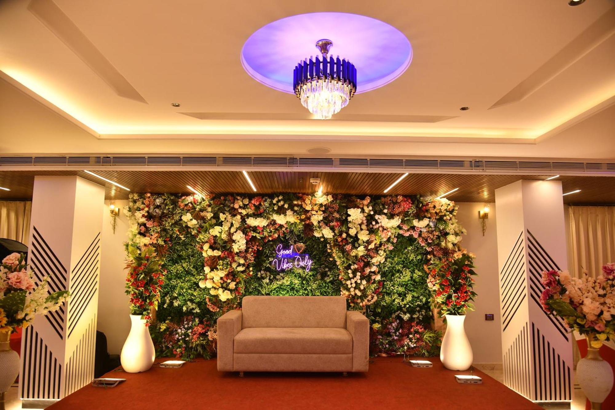 Hotel Suncity Palace Katihar Bagian luar foto