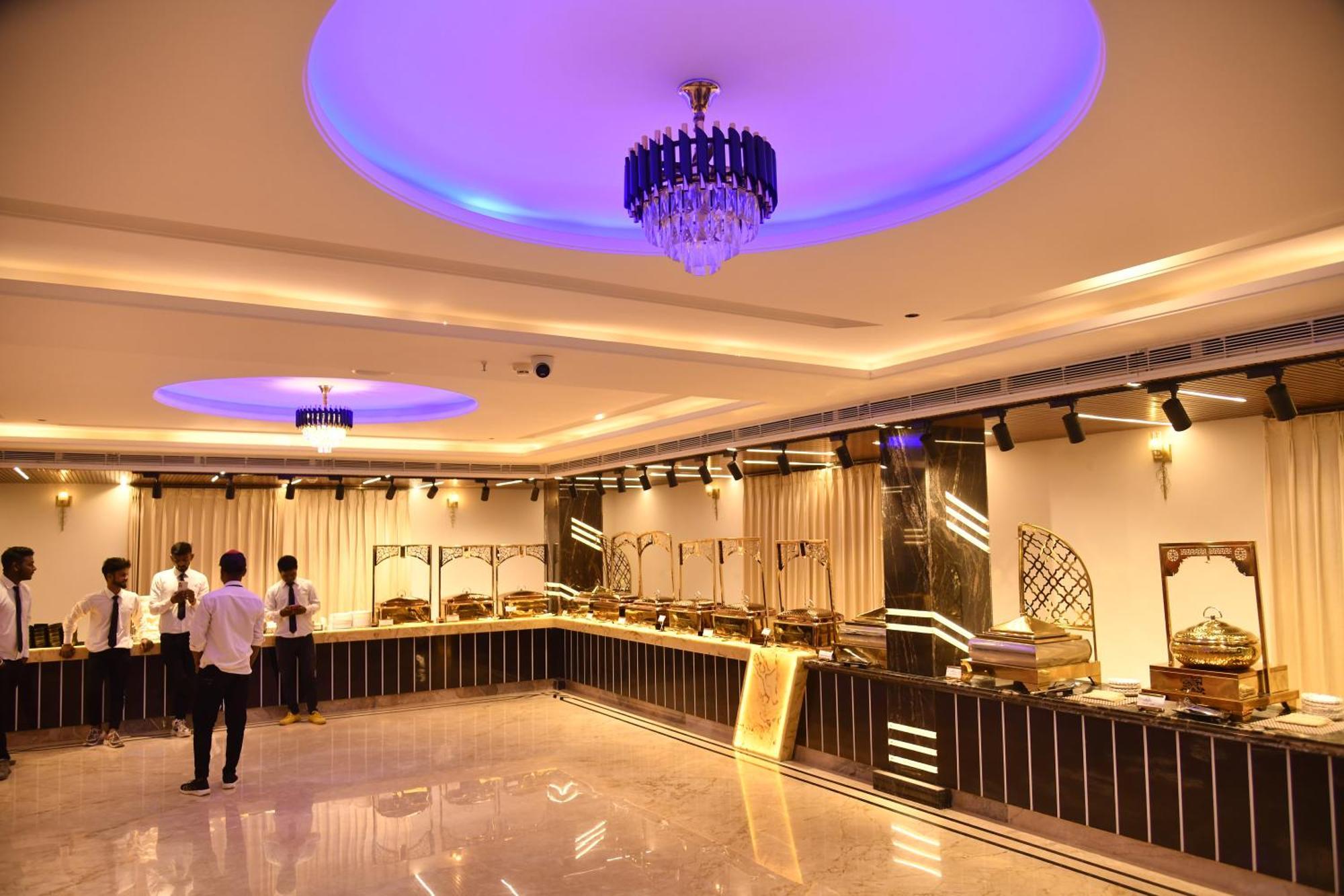 Hotel Suncity Palace Katihar Bagian luar foto